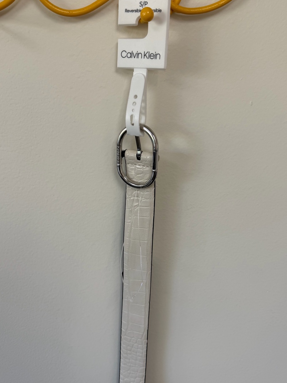 NWT Calvin Klein Women's White Croc-Embossed Leather Belt with Silver Buckle